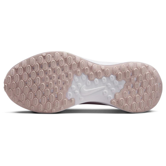Nike Revolution 7 W